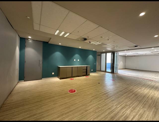 2,095M² OFFICE TO LET IN CENTURION CENTRAL